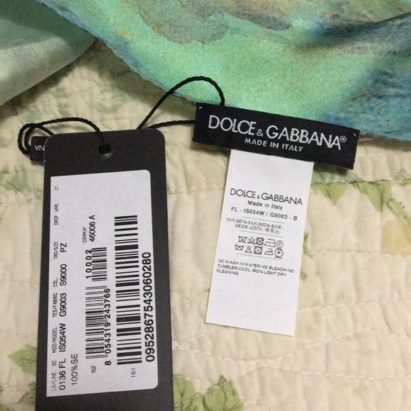 Dolce&Gabana scarf - Picture 5 of 8